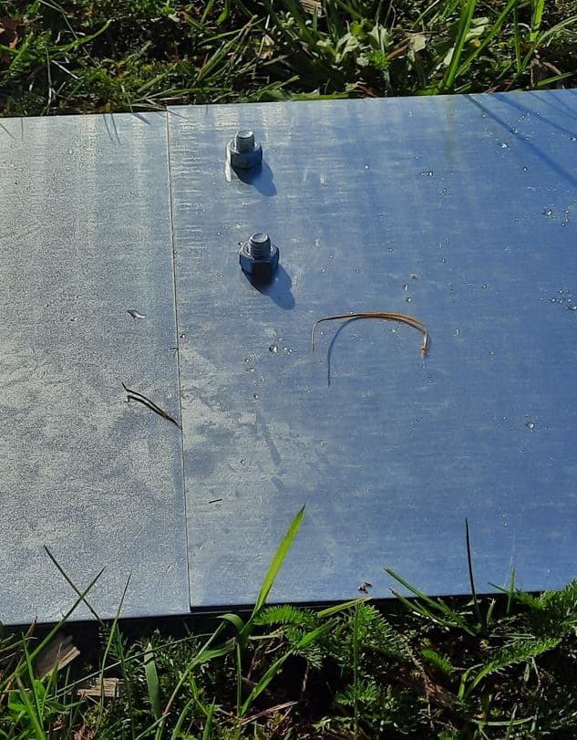 Græskant | Galvaniseret 2 mm | H:25, L: 120 cm med huller