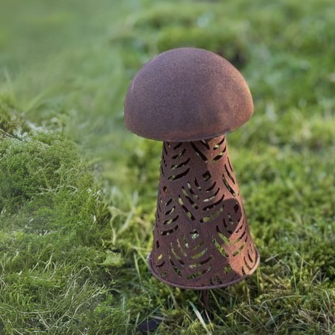 Svamp med mønster på spyd | Mellem