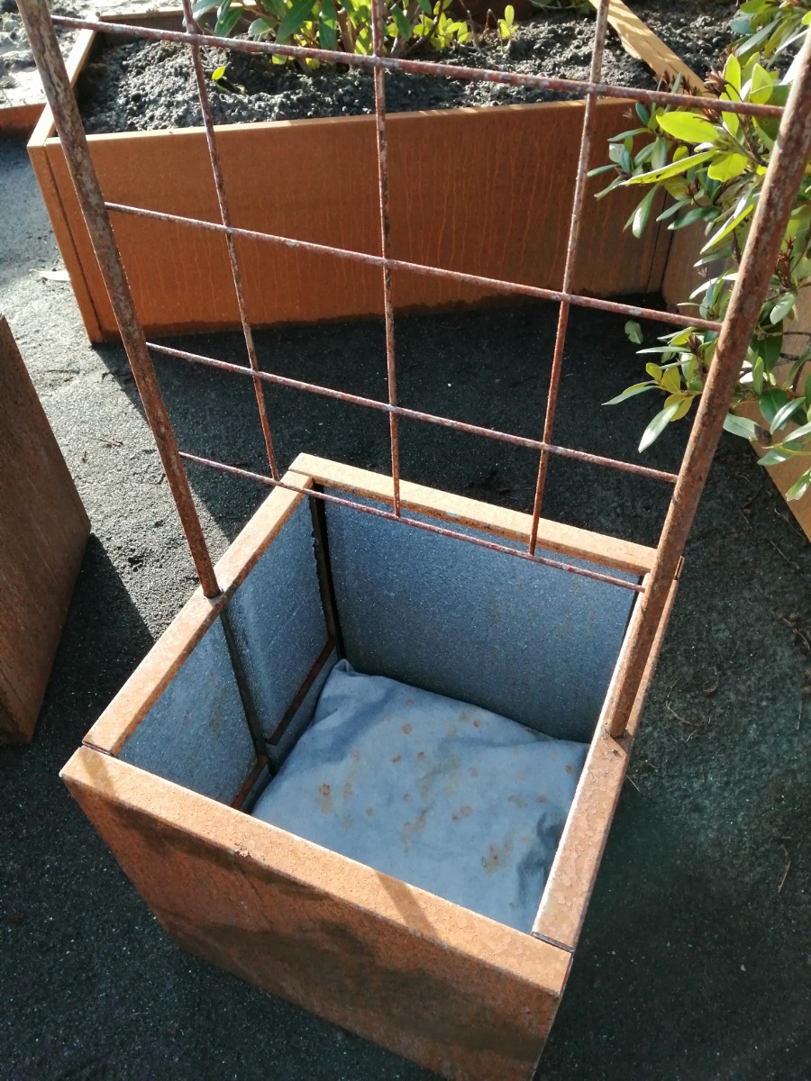 Plantekasse corten m/espalier 40 x 40 x 40 cm 