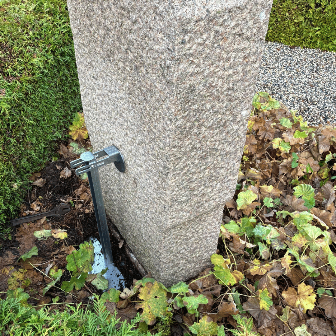 Stensikring - til gravsten og monumenter