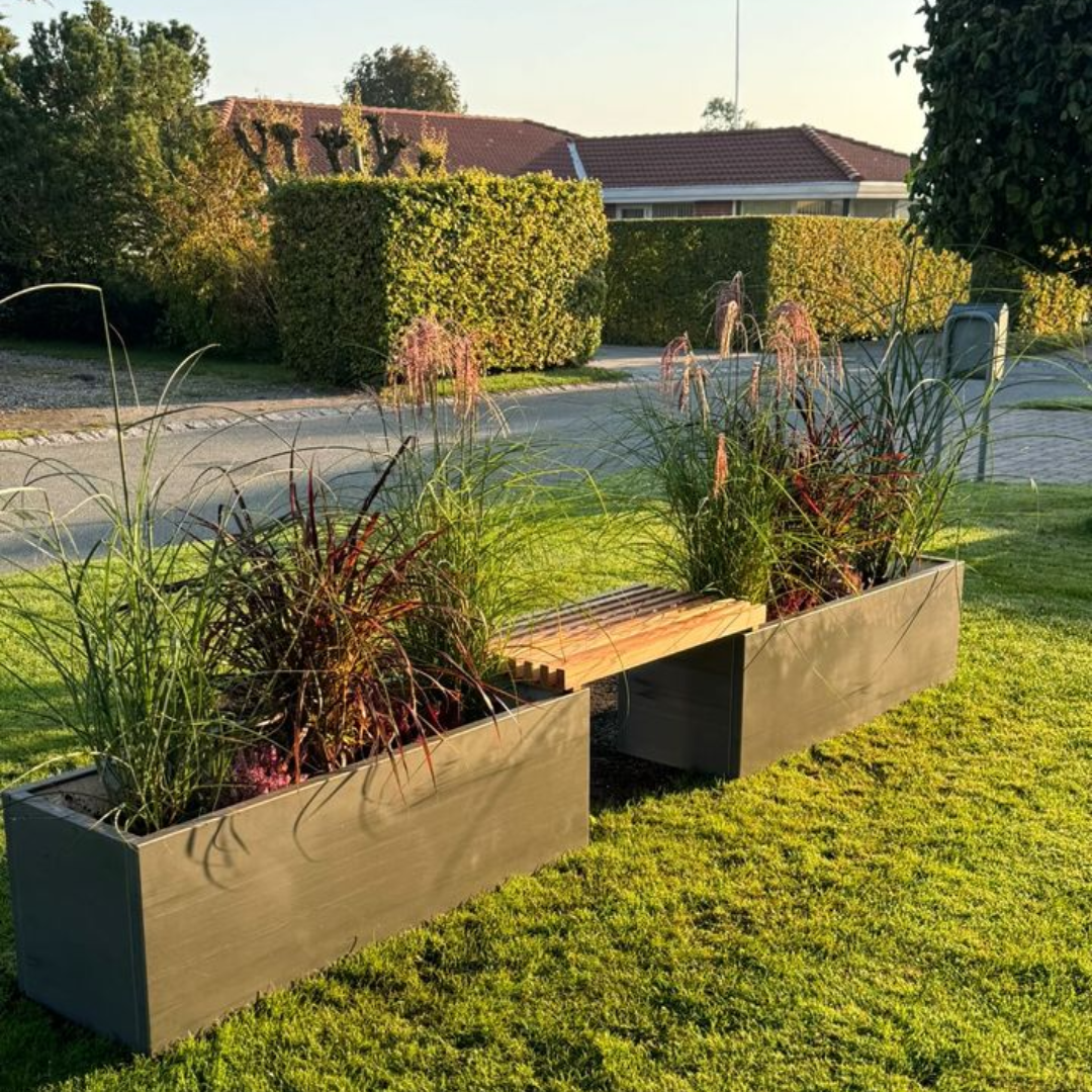 Højbede i corten med bænk | 120 x 40 x 40