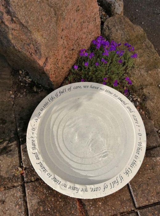 Shenstone Theatre fuglebad på fod