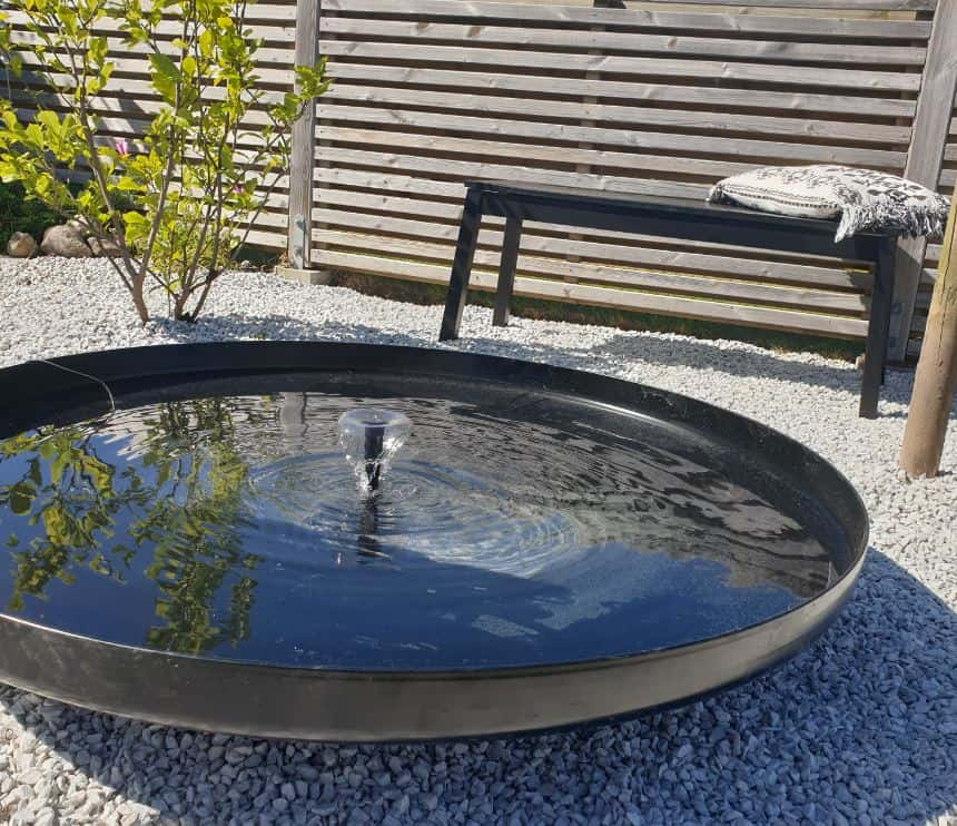 Sortlakeret rundt spejlbassin med høj kant | Ø60 cm