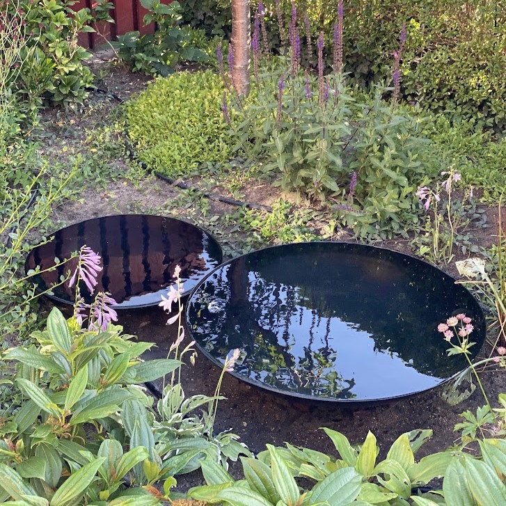 Sortlakeret spejlbassin med påsvejst fod | Ø60 cm