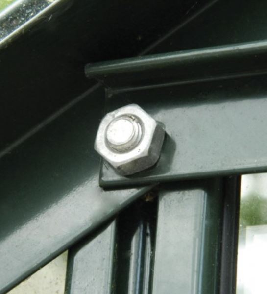 Monteringsbolt og møtrik i aluminium  