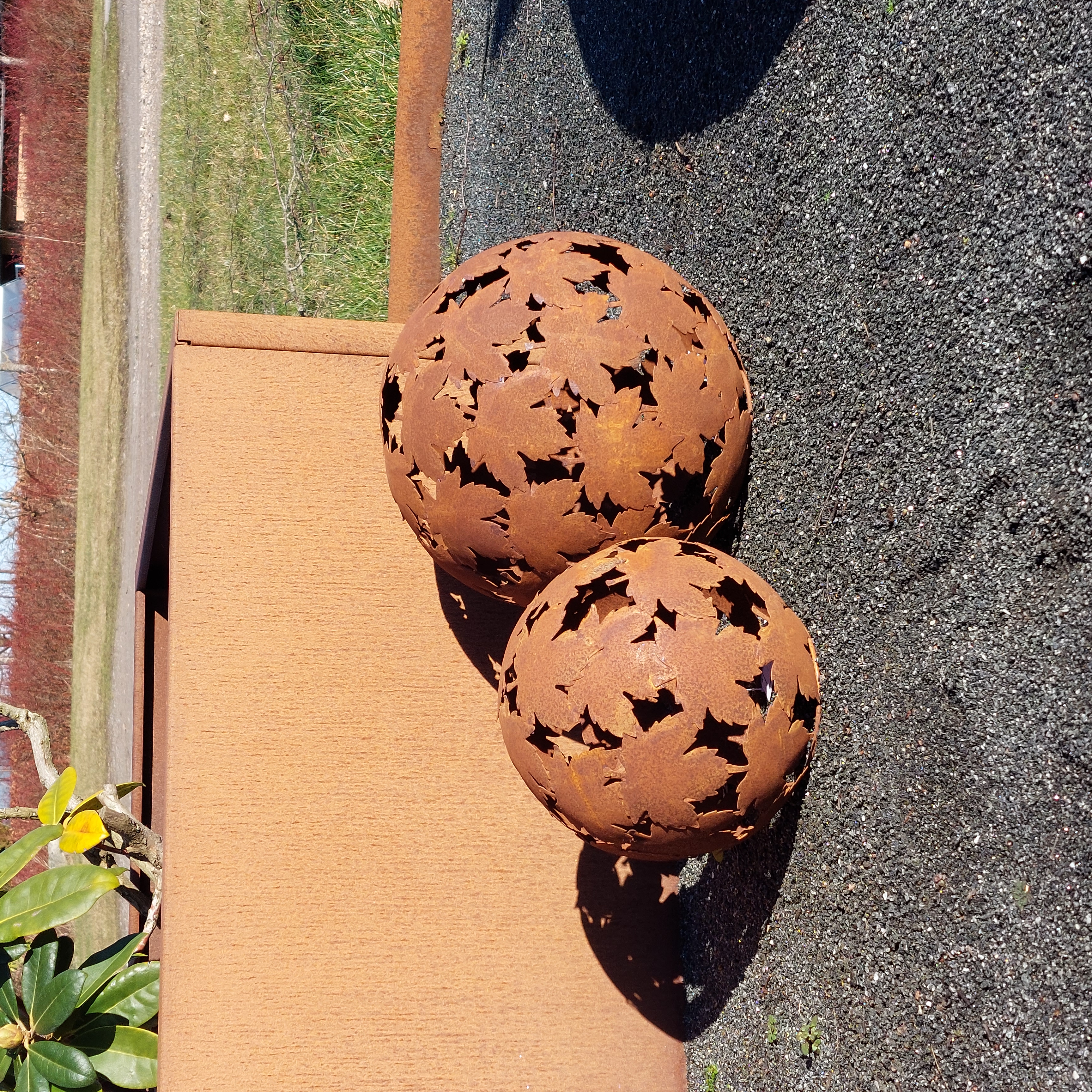 Ahorn jernkugle Ø22 cm