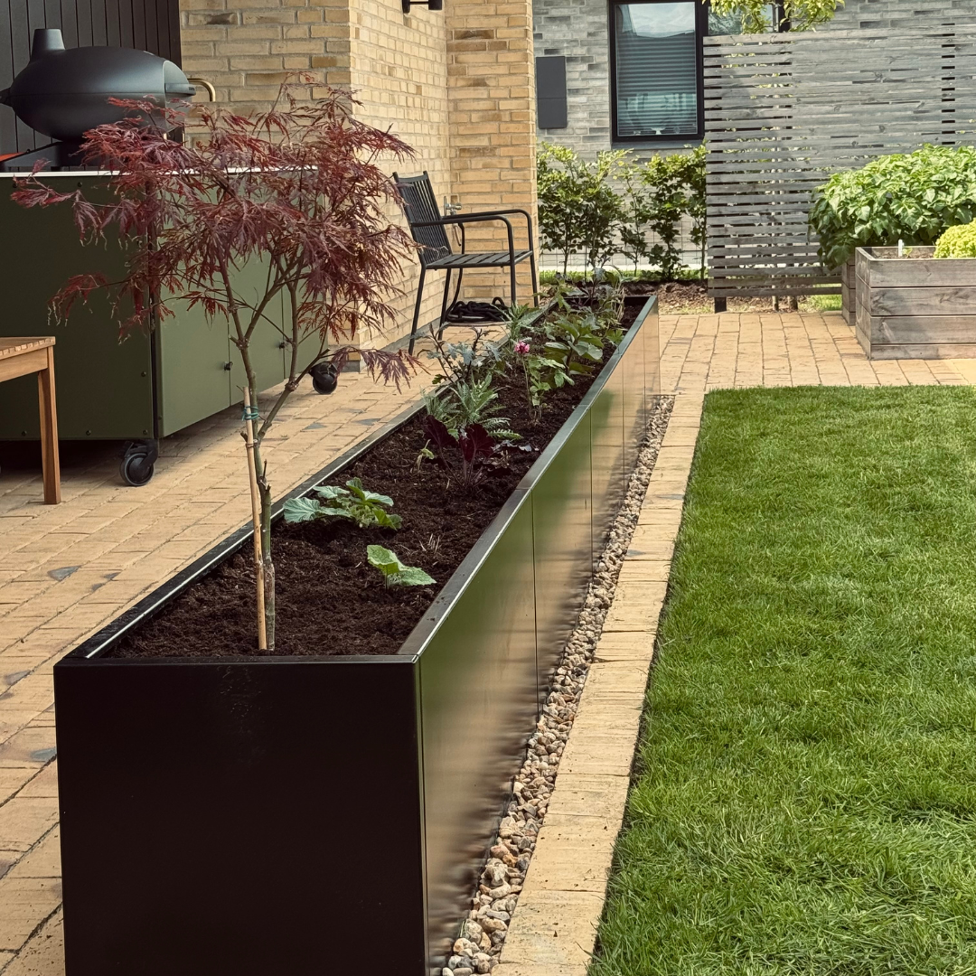 Højbed i sort | B40 H40 | Flere længder