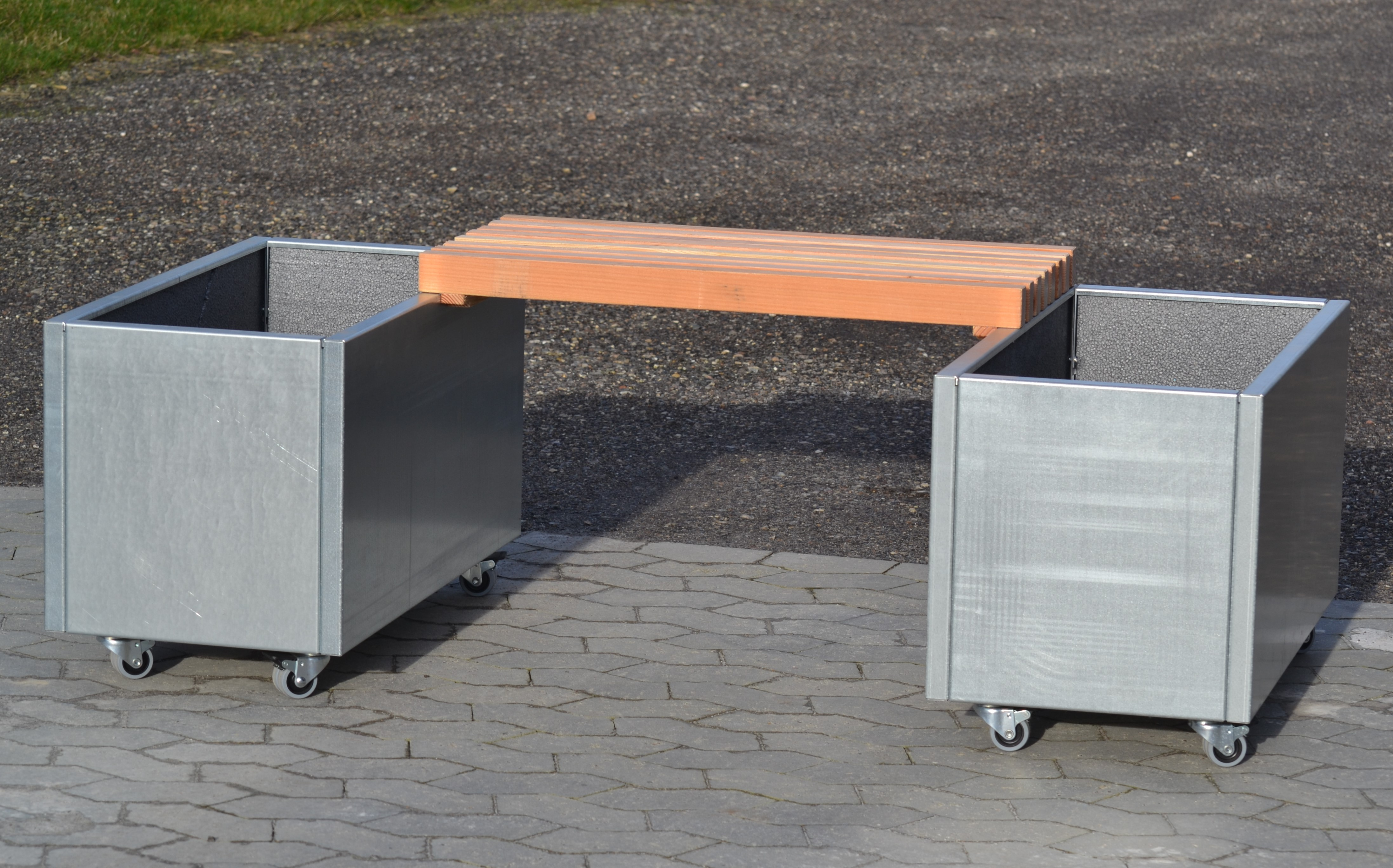 Plantekassesæt med bænk i galvaniseret stål | 80 x 40 x 40 cm