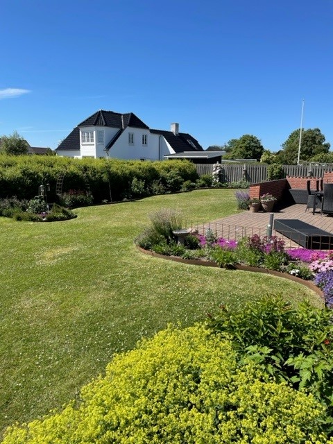 Græskant | Cortenstål 3 mm | H: 15, L: 120 med huller