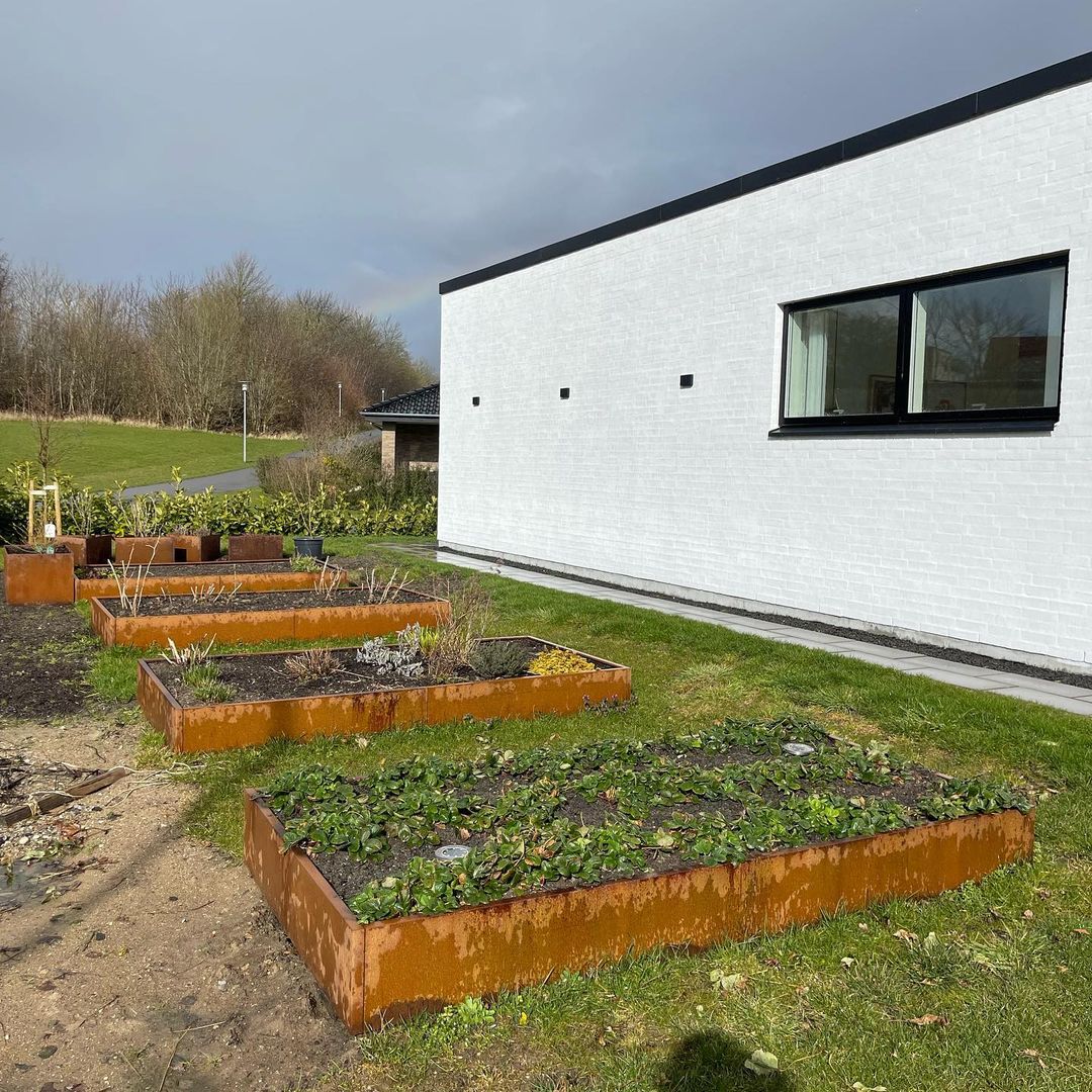 Køkkenhaven | Jern | L348 x B120 x H25 cm