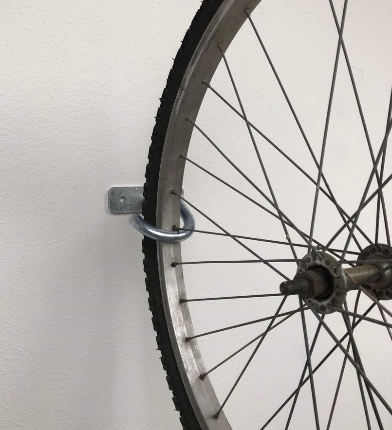 Cykelophæng til montering i loftet